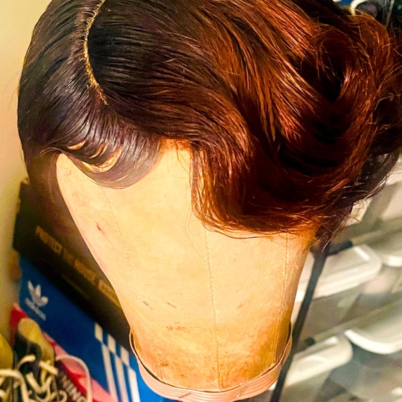 Wig - Picture 11 of 11